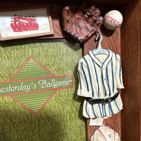 Russ Yesterday’s Ballgame Baseball 3d Frame Holds 4”x6” Picture Y2k New - Picture 6 of 9